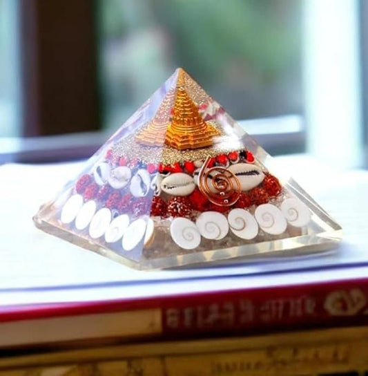 Crystal Wealth Gomati Chakra Shree Yantra Pyramid – Prosperity, Health & Positive Energy ✨